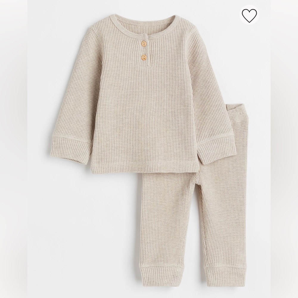 New H&M baby set Size PM/NB